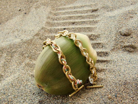 Arena bracelet